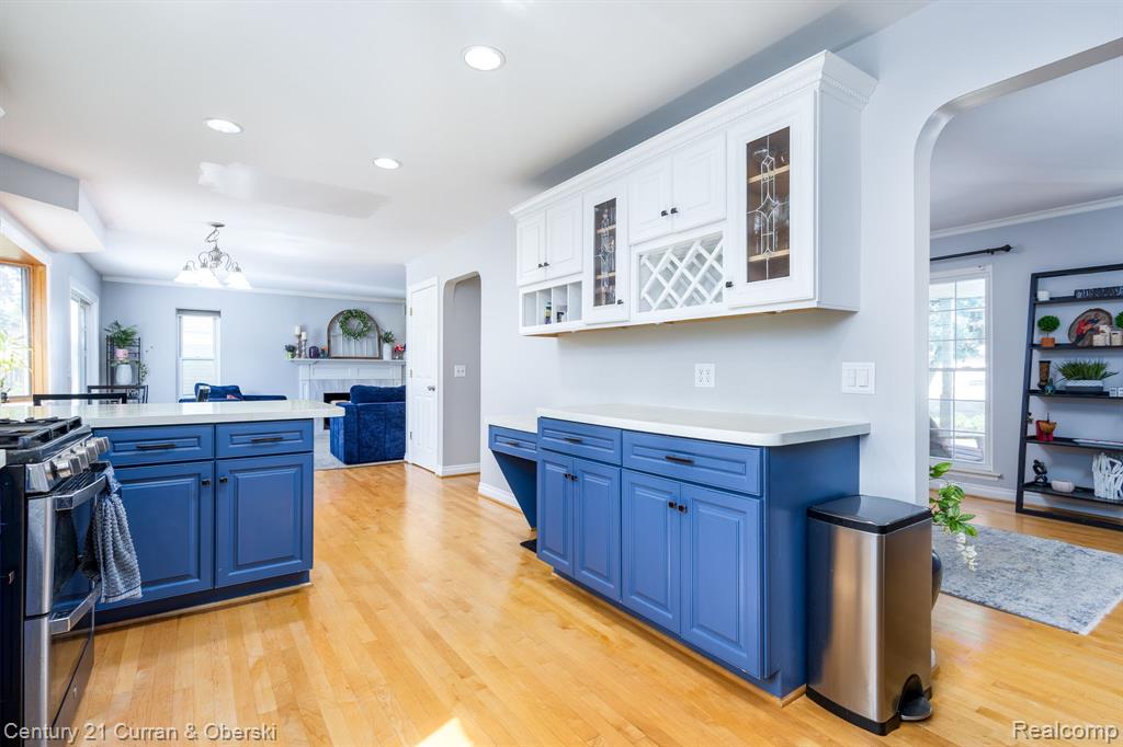 41924 Amberly Drive, Clinton Twp, MI 48038 — Photo 8