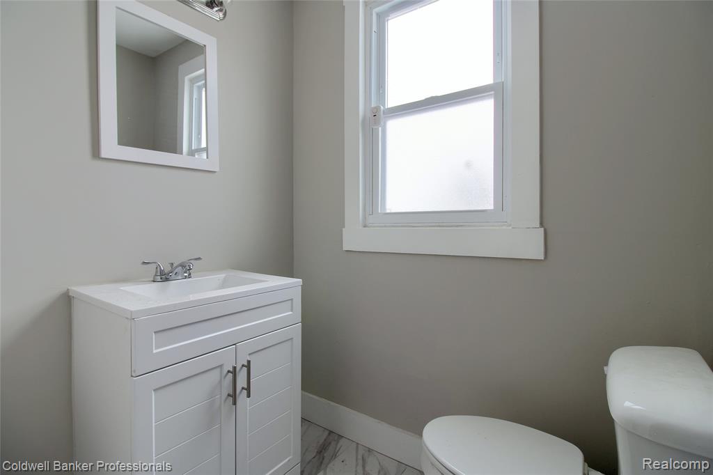 4899 Hillsboro Street, Detroit, MI 48204 — Photo 18