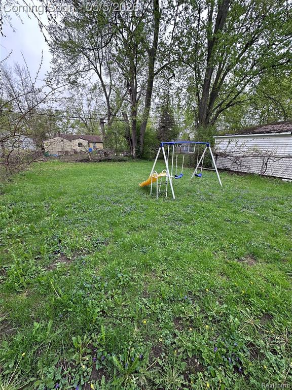 29707 Birchwood Street, Inkster, MI 48141 — Photo 12