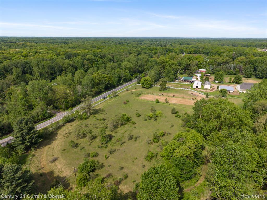 0000 7 Mile Seven Mile Rd, South Lyon, MI 48178 — Photo 19