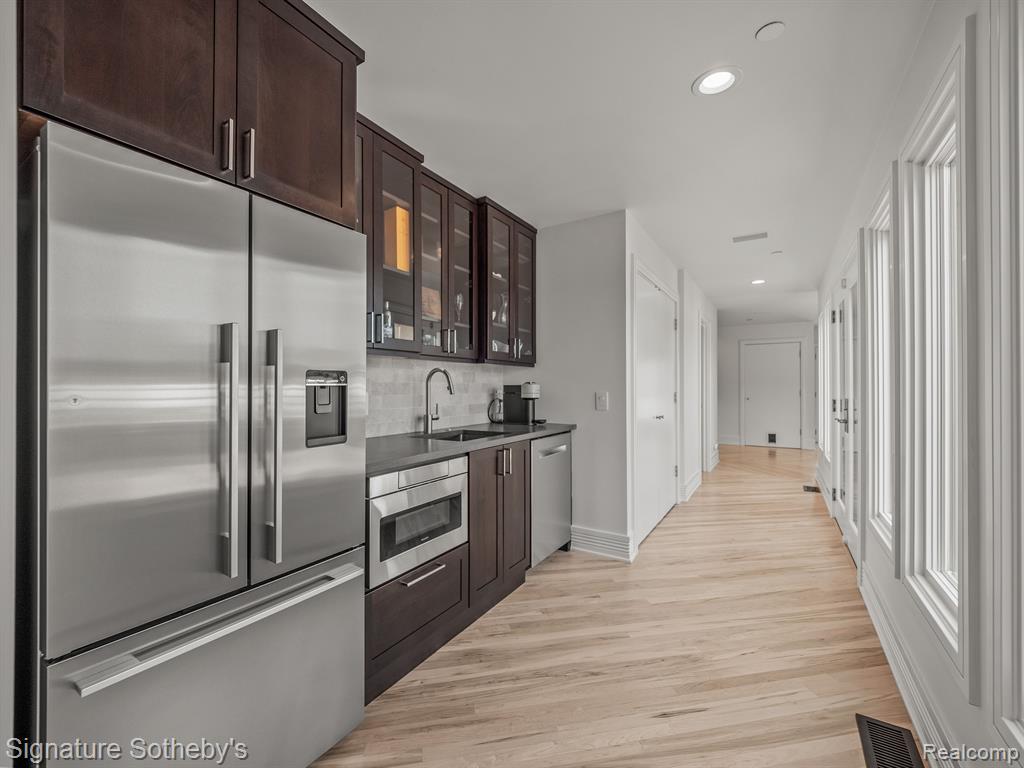 116 N 4 Avenue, Ann Arbor, MI 48104 — Photo 25
