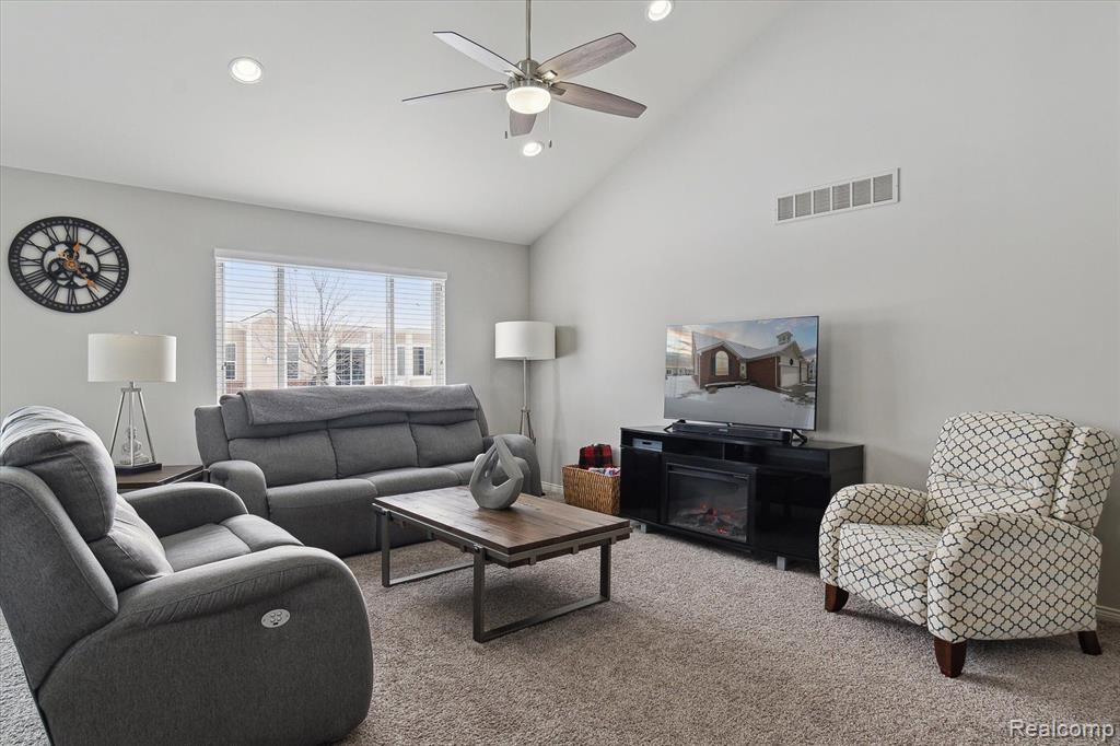 47318 JOANNE SMITH Lane, Chesterfield, MI — Photo 11