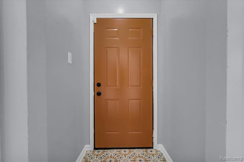 11873 Roxbury Street, Detroit, MI 48224 — Photo 4