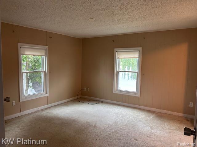48606 Lakeview Circle, Shelby Twp, MI 48317 — Photo 28