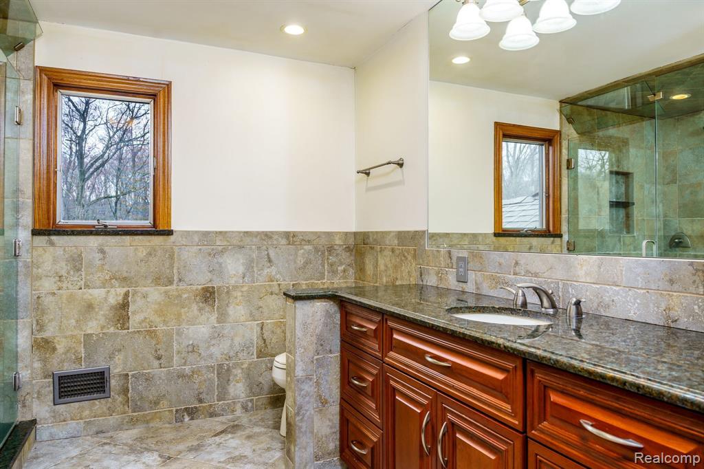 545 JUDI ANN Lane, Holly, MI 48442 — Photo 15