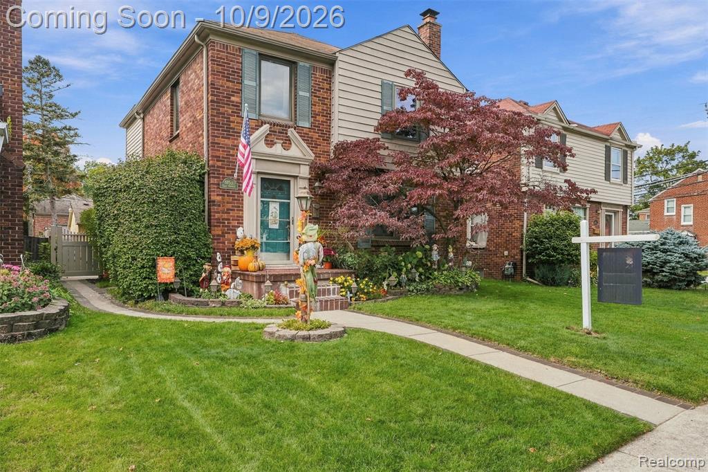 1853 N Rosevere Avenue - Photo 2