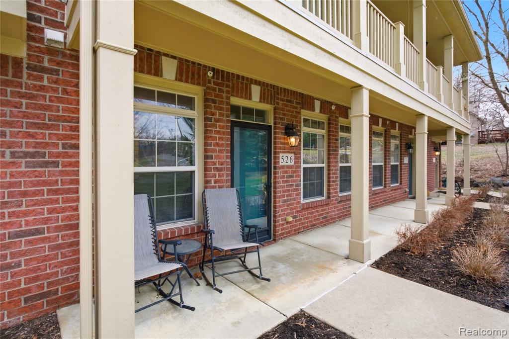 526 Red Oak Court, Walled Lake, MI 48390 — Photo 34
