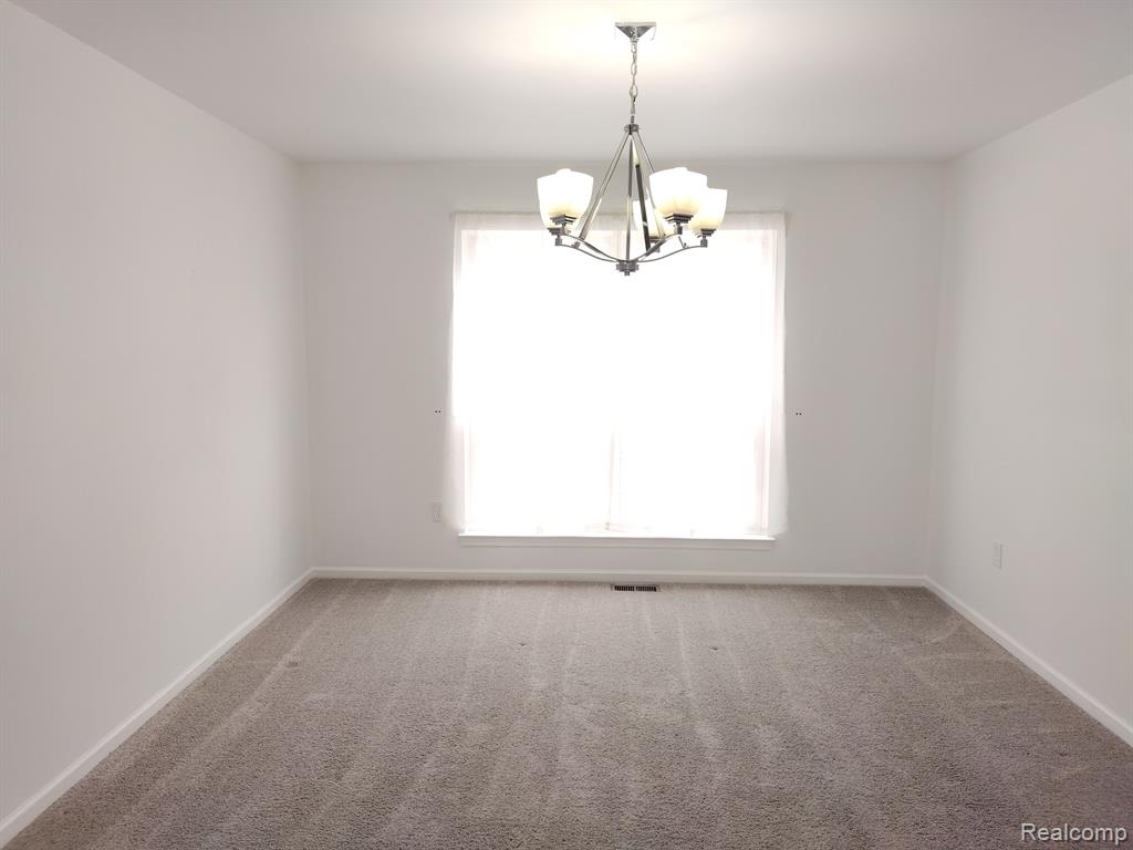 8993 HAYMARKET Street, White Lake, MI — Photo 4