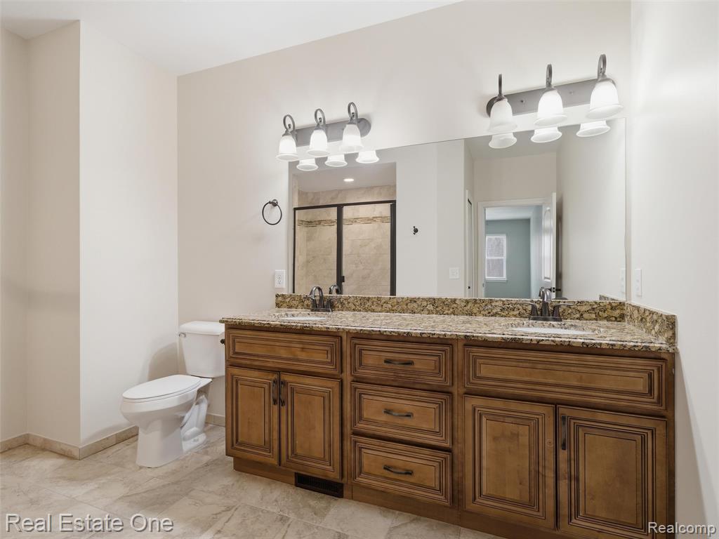 9572 Kingsway Circle, Clarkston, MI 48348 — Photo 20