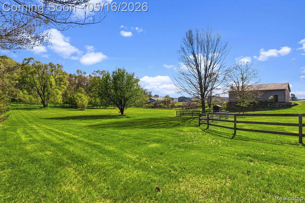 8742 Hyne Road, Brighton, MI 48114 — Photo 54