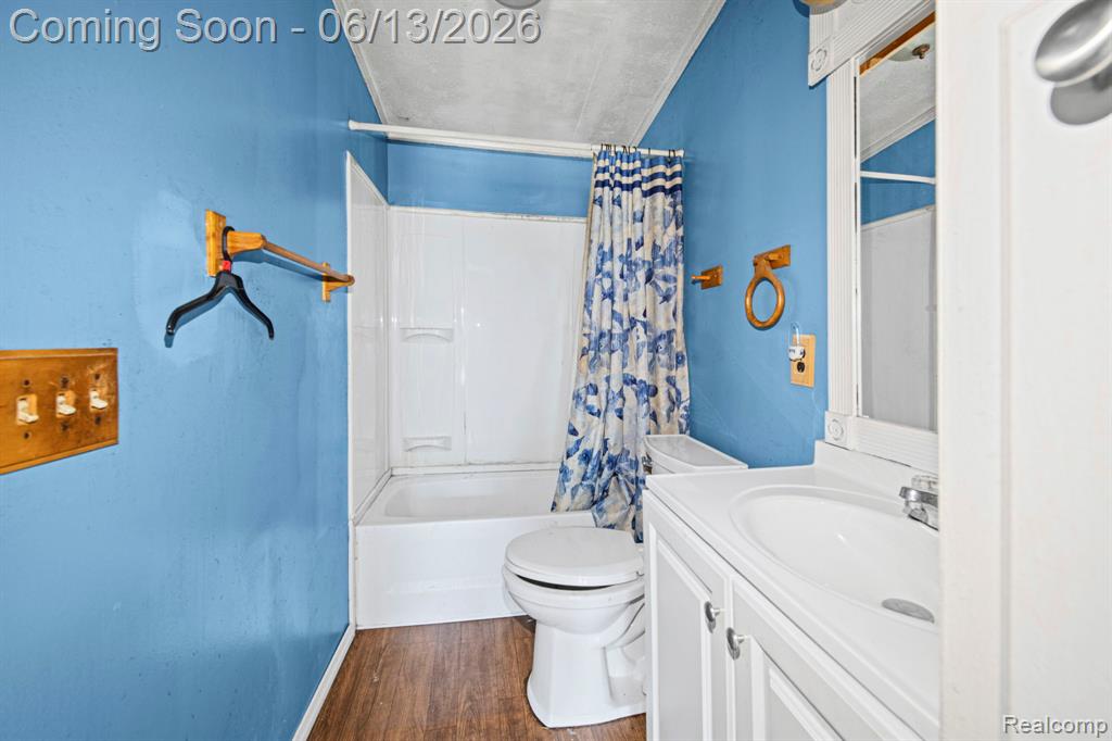 51105 Arkona Road, Belleville, MI 48111 — Photo 17