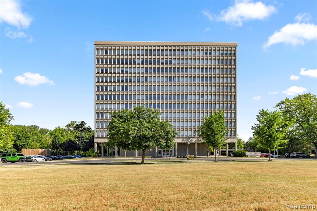 22700 Garrison Street, 707, Dearborn, MI 48124