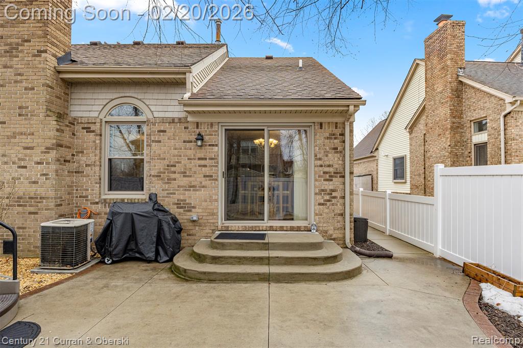26802 Inverness Street, Woodhaven, MI 48183 — Photo 39