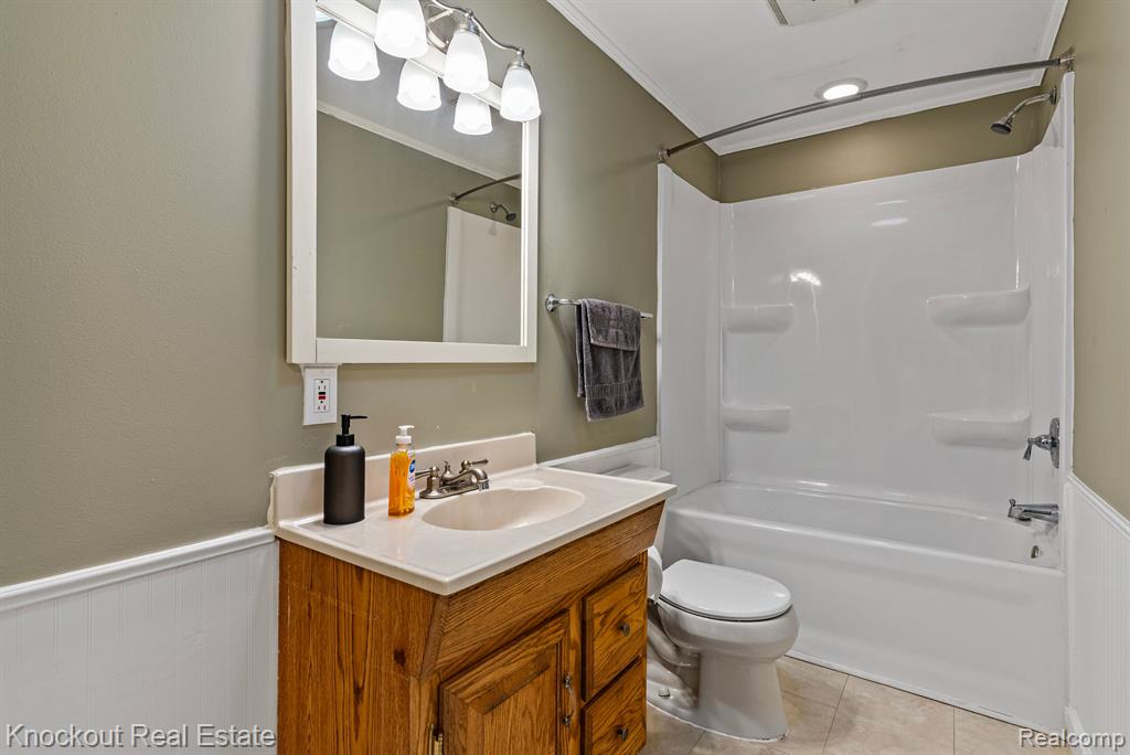 4848 LITTLE CEDAR CREEK Drive, Attica, MI 48412 — Photo 25