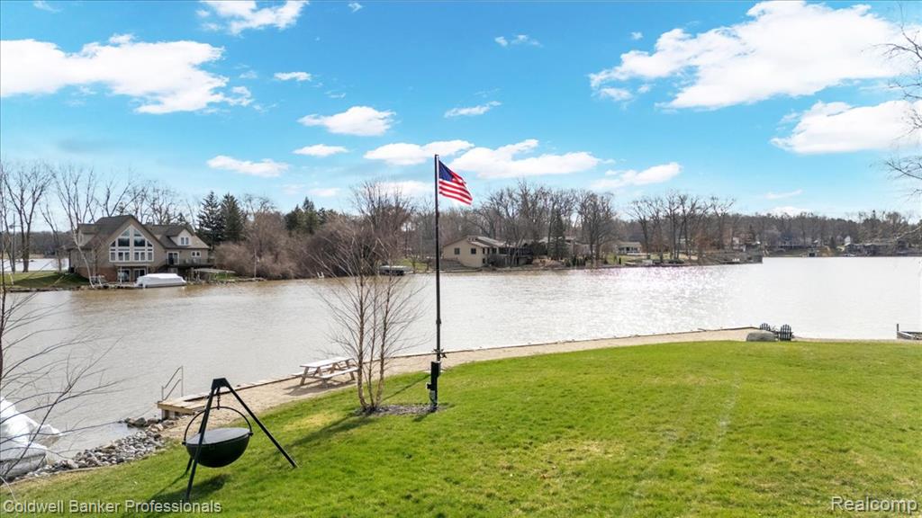 2879 Sunset Circle, Metamora, MI 48455 — Photo 8