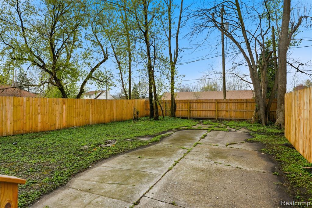 725 Lakewood Street, Detroit, MI 48215 — Photo 29