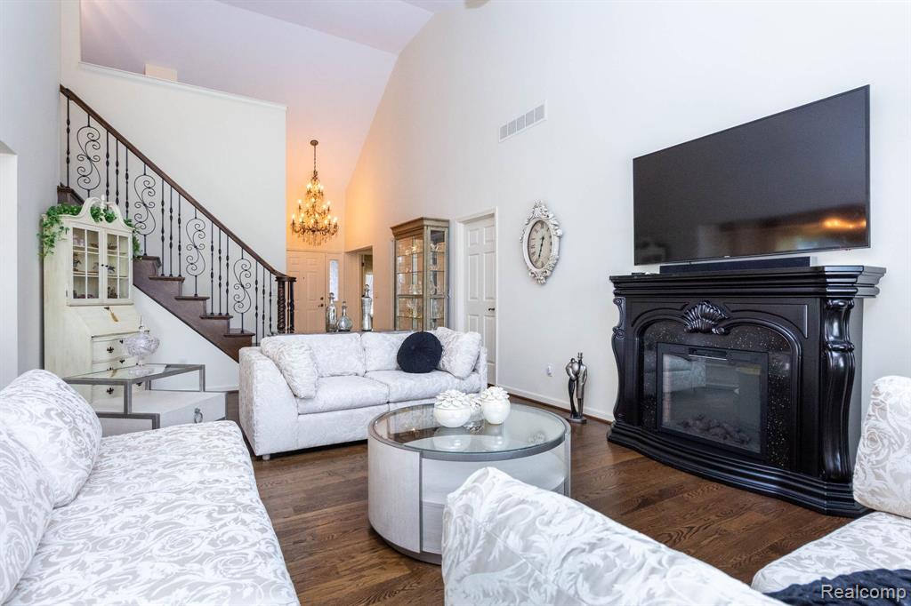 304 Heritage Way, Algonac, MI 48001 — Photo 5
