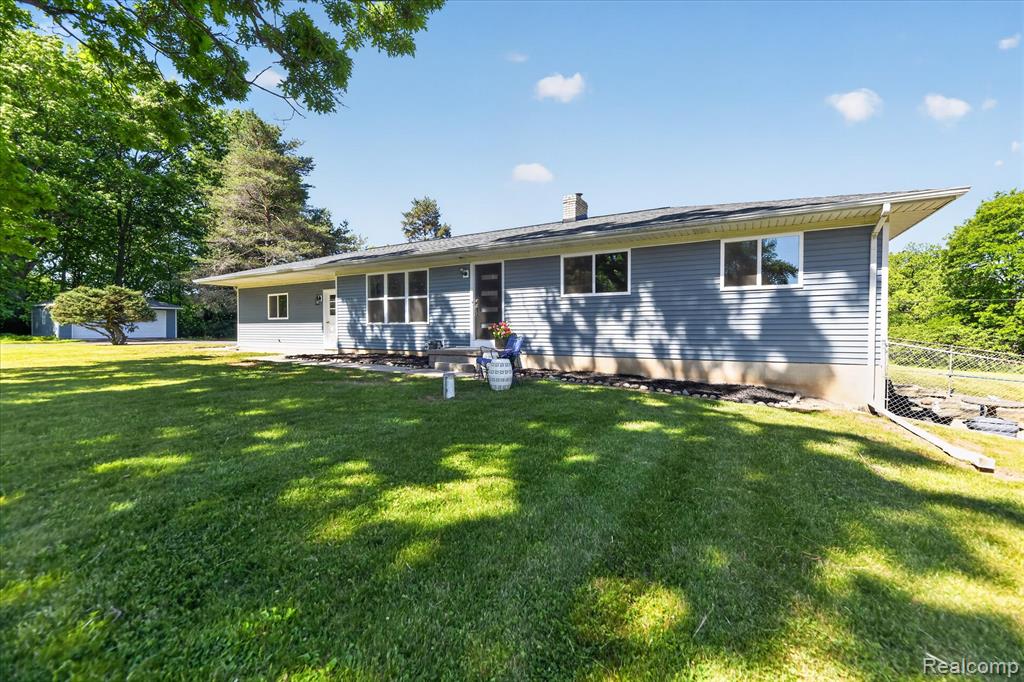 2250 Montague Road, Davison, MI 48423 — Photo 6