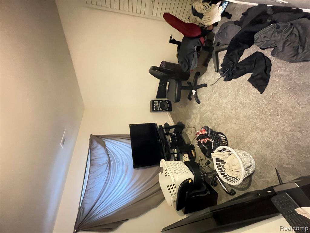 15757 Dacosta Street, Detroit, MI 48223 — Photo 9