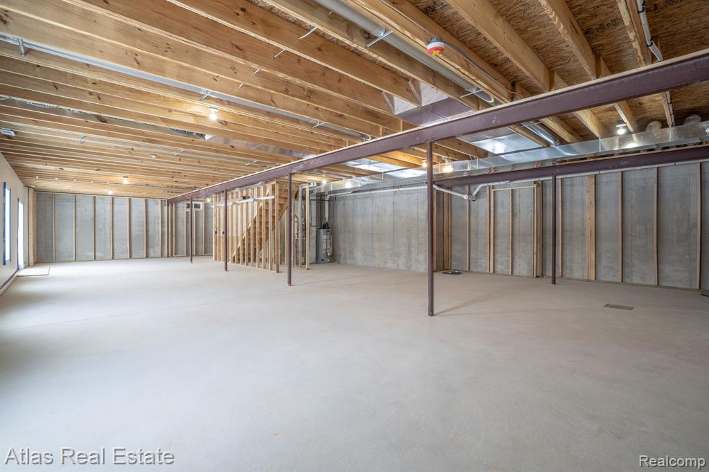 11289 Green Road, Goodrich Vlg, MI — Photo 44