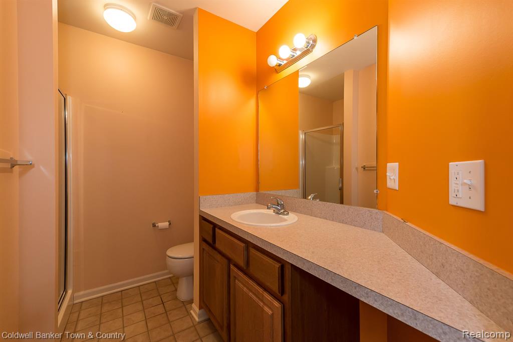 6711 CORTLAND Avenue, Brighton, MI 48114 — Photo 12