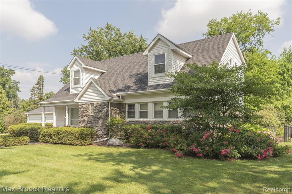 17426 Locherbie Avenue, Beverly Hills, MI 48025 — Photo 51