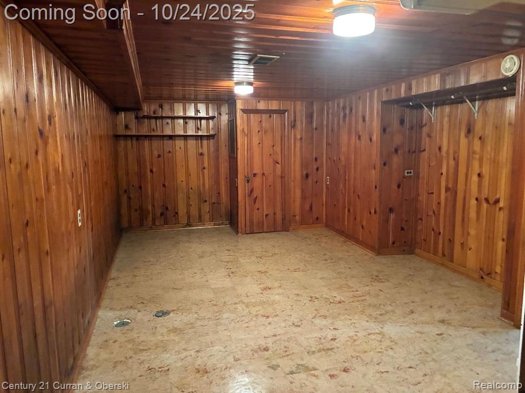 742 N York Street, Dearborn, MI 48128 — Photo 19