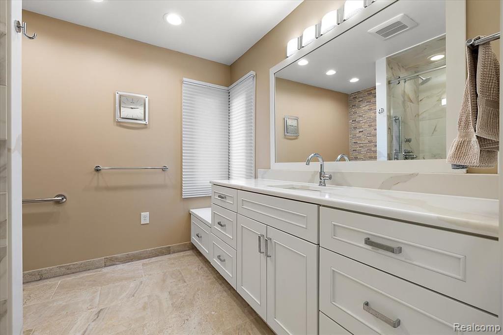 4415 Cahill Drive, Troy, MI 48098 — Photo 24