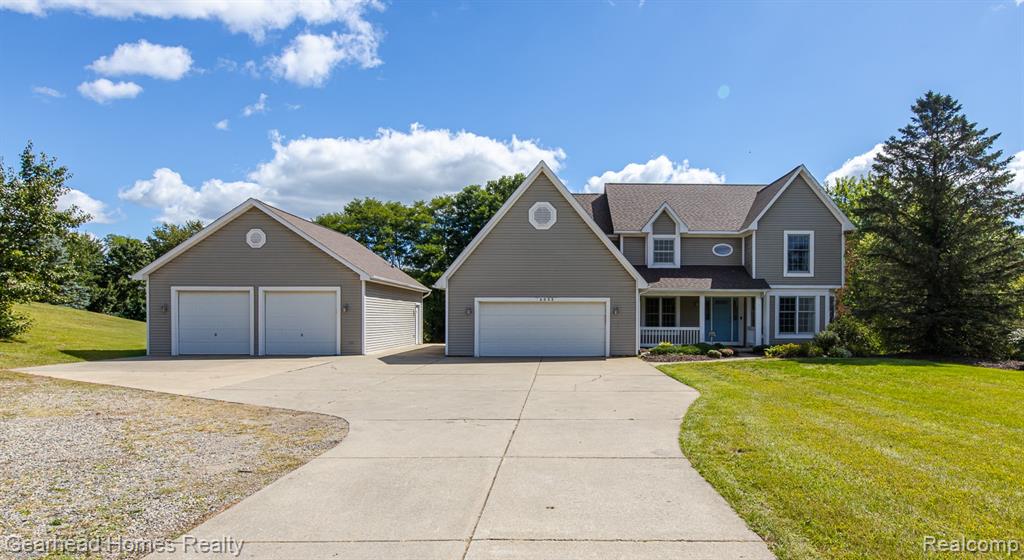 8088 Denton Hill Road, Fenton, MI 48430 — front exterior