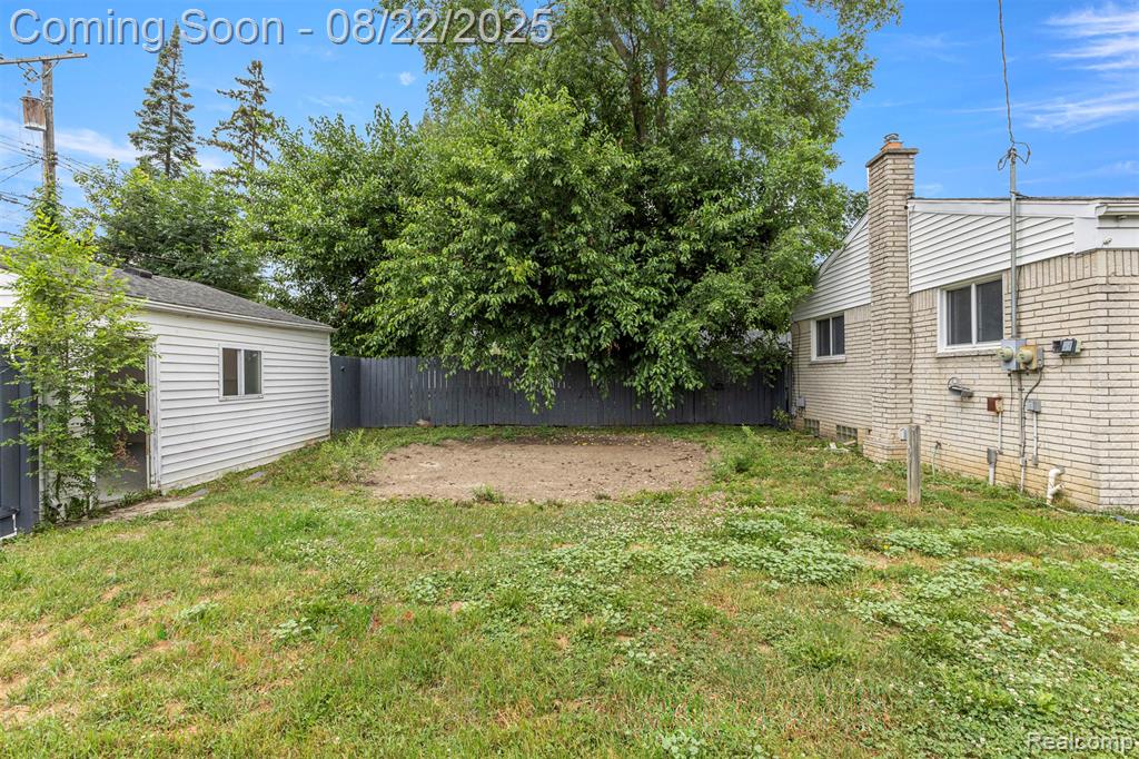 7001 Belton ST Street, Garden City, MI — Photo 38