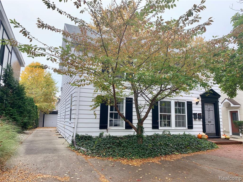 648 E Lincoln Street, Birmingham, MI 48009 — front exterior