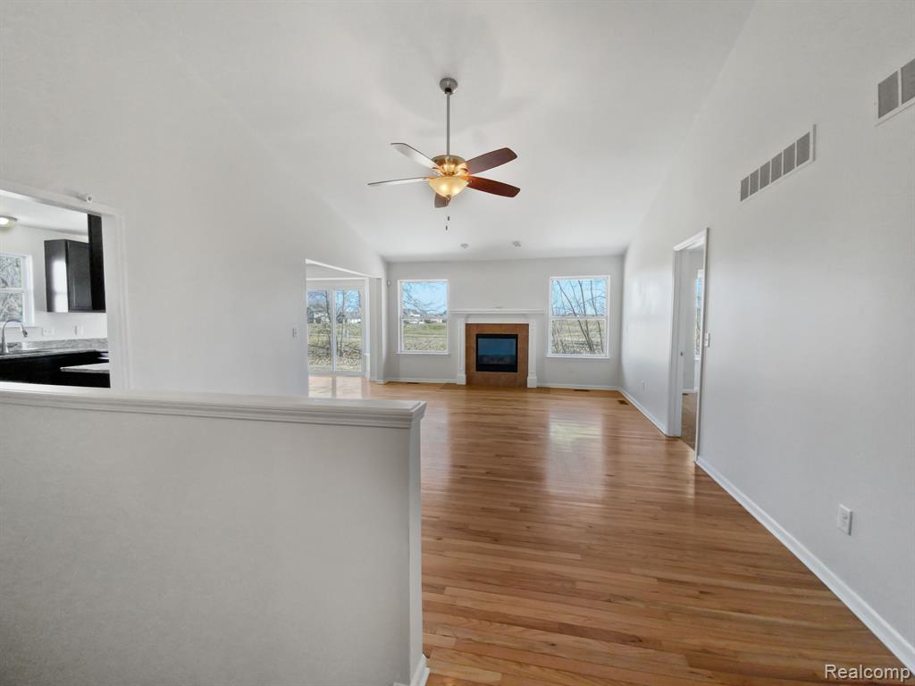 6049 BAY HILL, Romulus, MI 48174 — Photo 3