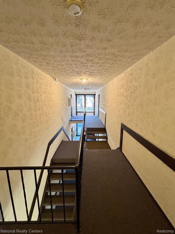 4961 E 10 MILE Road, 8, Warren, MI 48091 — Photo 18