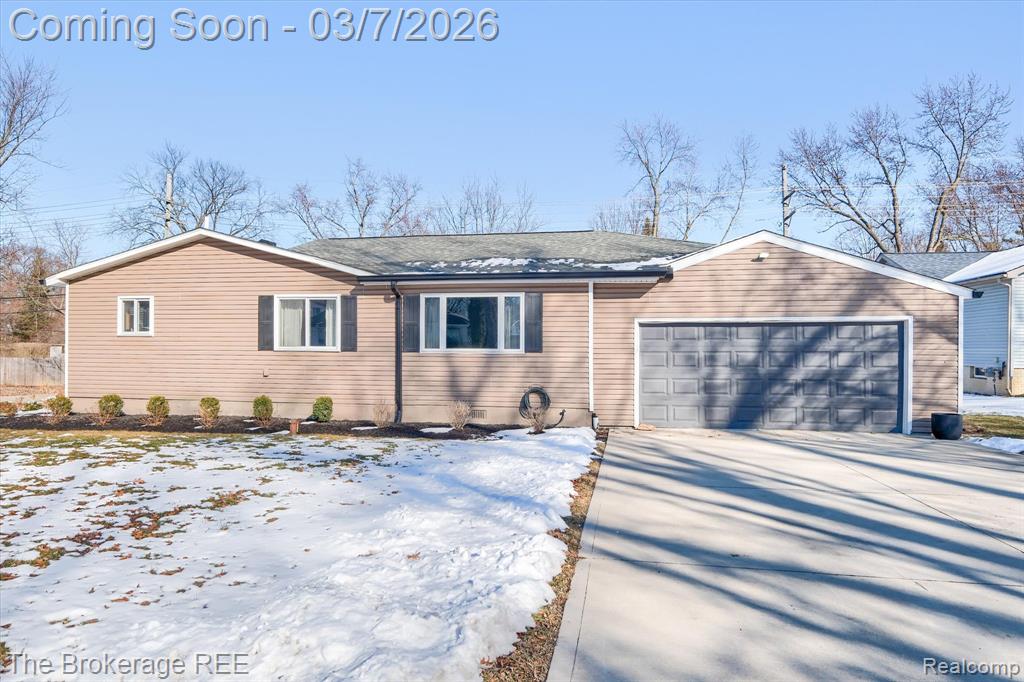 4405 Green Lake Road, West Bloomfield, MI 48323 — Photo 3