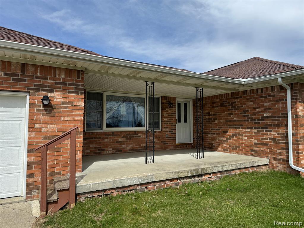 7188 Reid Road, Swartz Creek, MI 48473 — Photo 2