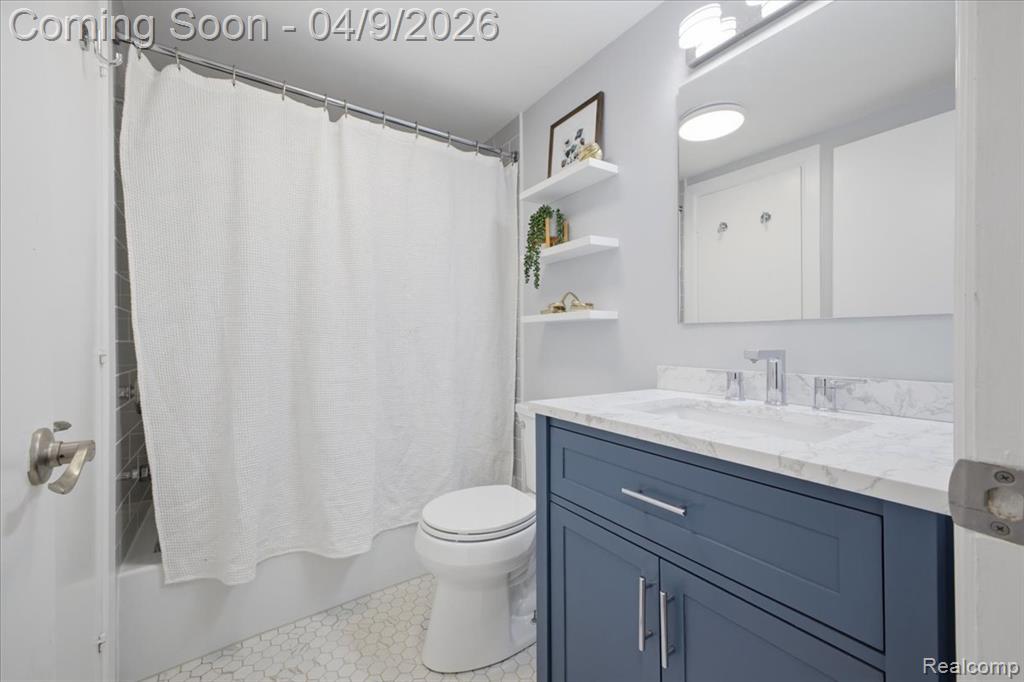 889 Hadley Road, Rochester Hills, MI 48333 — Photo 26