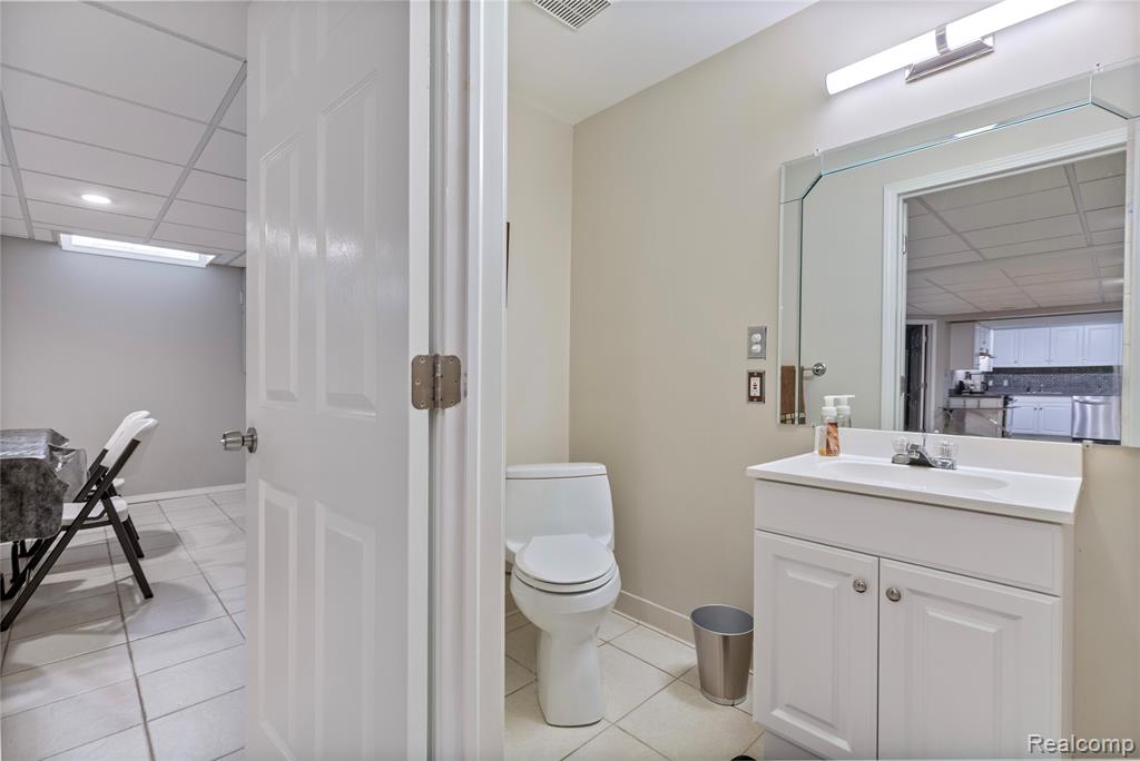 49279 Dunhill Drive, Macomb, MI 48044 — Photo 41