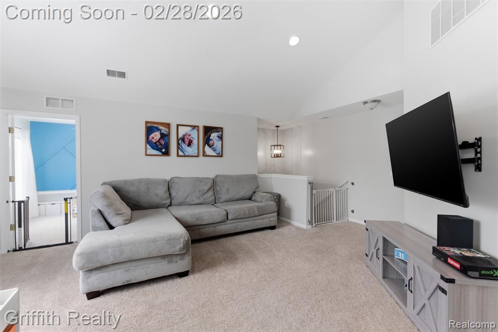 636 Olde English Circle, Howell, MI 48855 — Photo 10