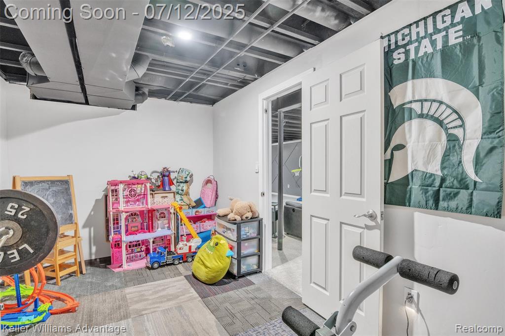 9087 Celestine Drive, Belleville, MI 48111 — Photo 38