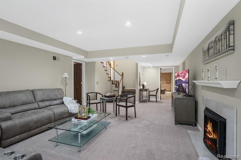 72 Vaughan Ridge Road, Bloomfield Hills, MI 48304 — Photo 45