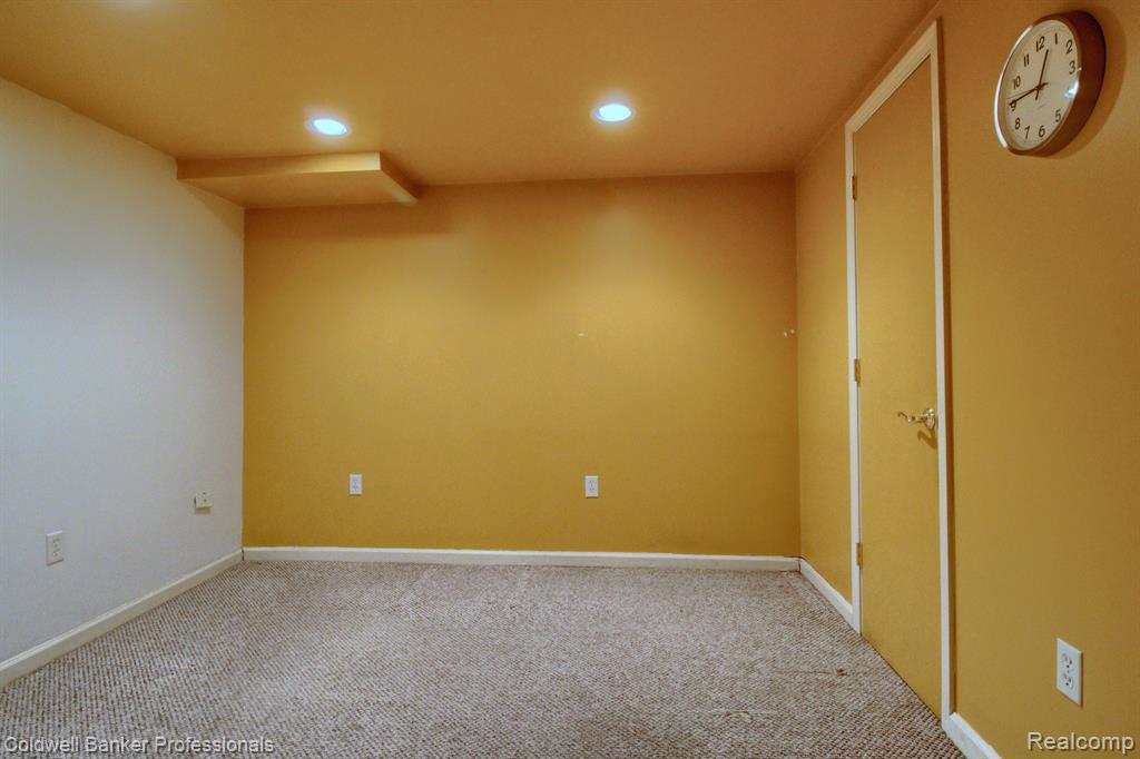6468 Dillon Street, Garden City, MI — Photo 20