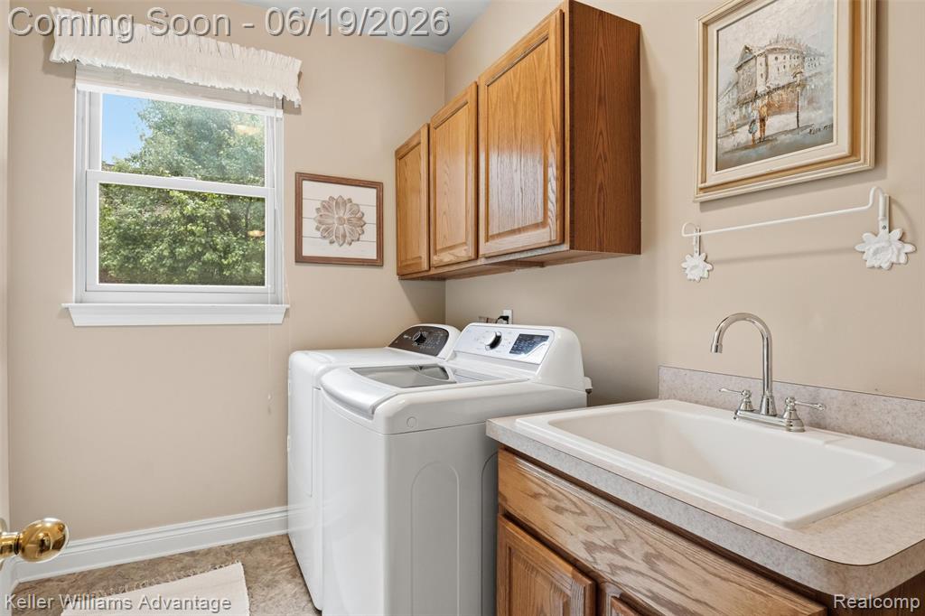 49354 Peninsular Drive, Belleville, MI 48111 — Photo 21