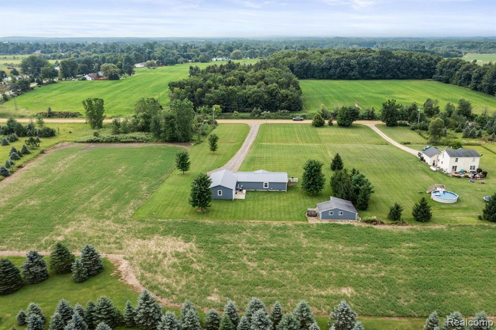 3939 CASTLE Road, North Branch, MI 48461 — Photo 5