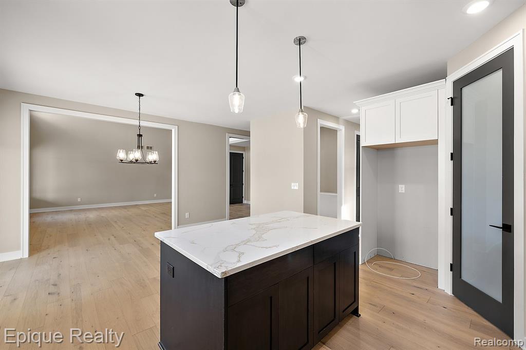 50605 Mistwood Drive, Macomb, MI 48042 — Photo 18