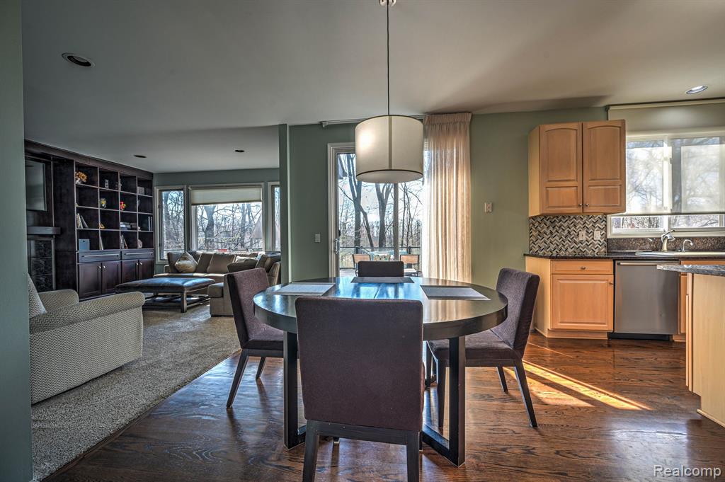 40832 KINGSLEY Lane, Novi, MI 48377 — Photo 13