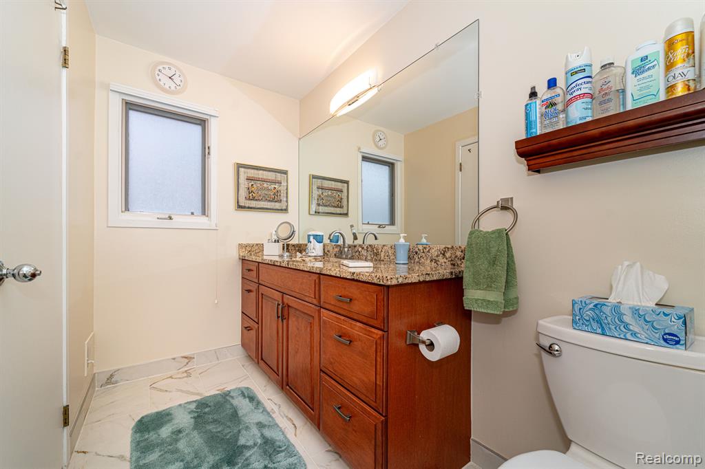 7375 PEPPER Creek, West Bloomfield, MI — Photo 29