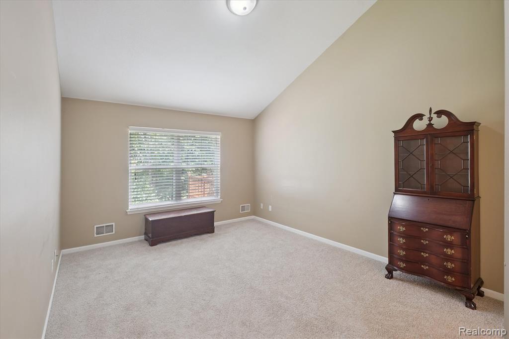 5449 Greenway Drive, Trenton, MI 48183 — Photo 17