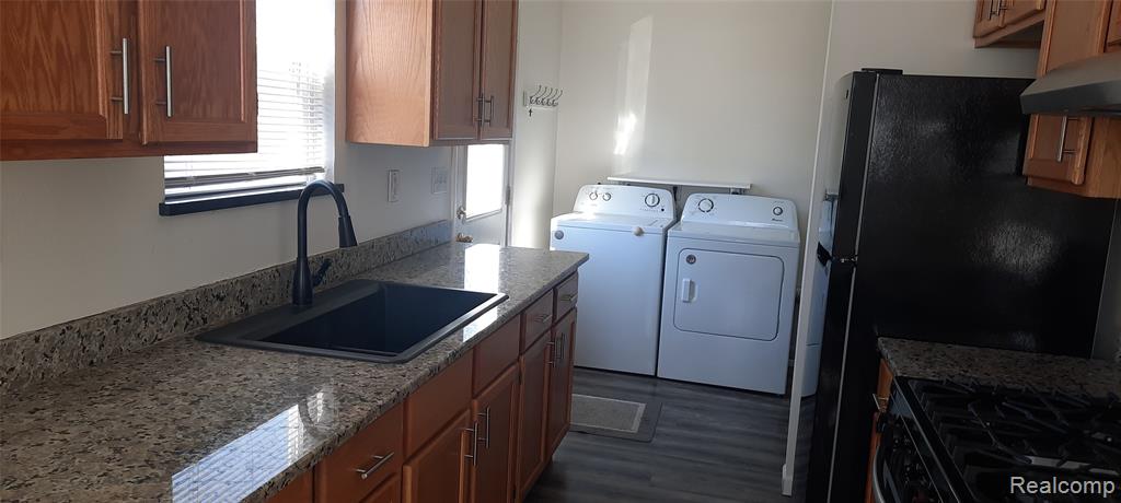736 Hartner Drive, Holly, MI 48442 — Photo 13