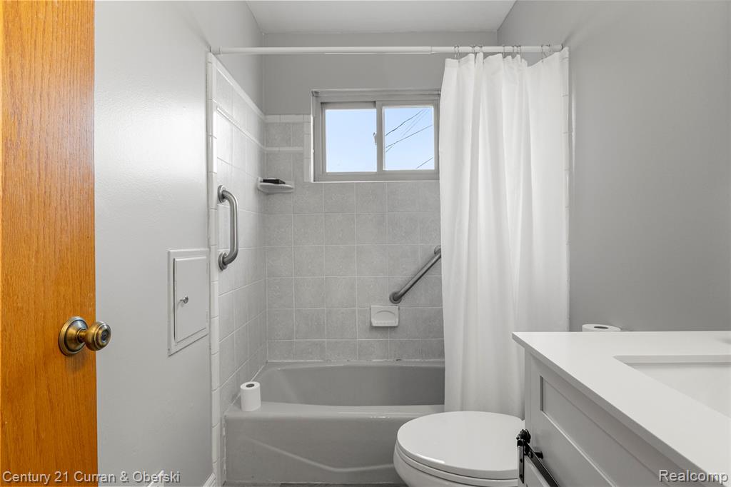 7011 Helen Street, Garden City, MI — Photo 17