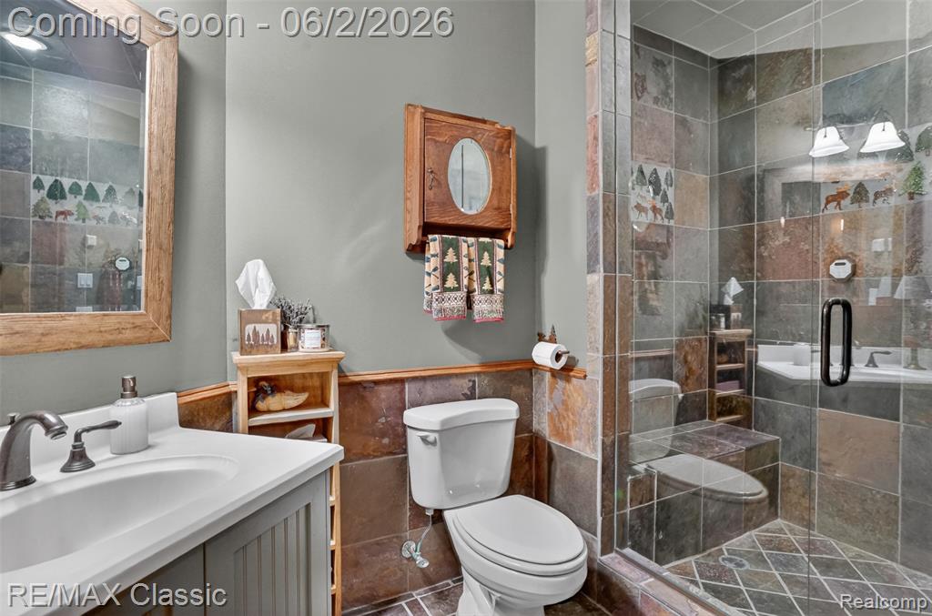 2360 Private Drive, Waterford, MI 48329 — Photo 72
